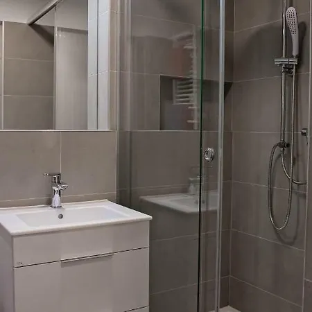 Piano 3 라시보르츠